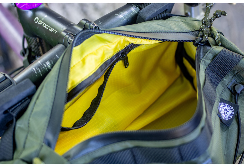 Сумка на кермо KasyBag X-Barrel Bag [Green-Green]