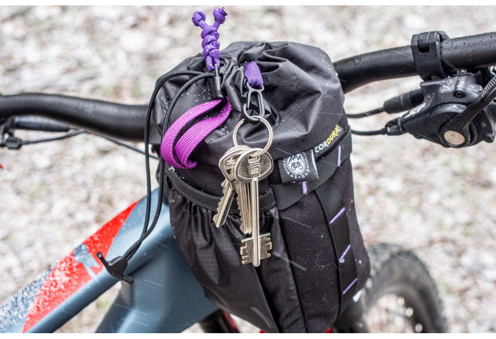 Сумка на кермо KasyBag Pocket Pack One hand [Black Purple]